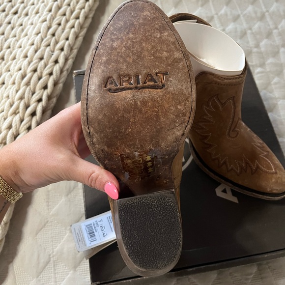 Ariat Dixon R Toe Western Ankle Boots Booties - Picture 7 of 8